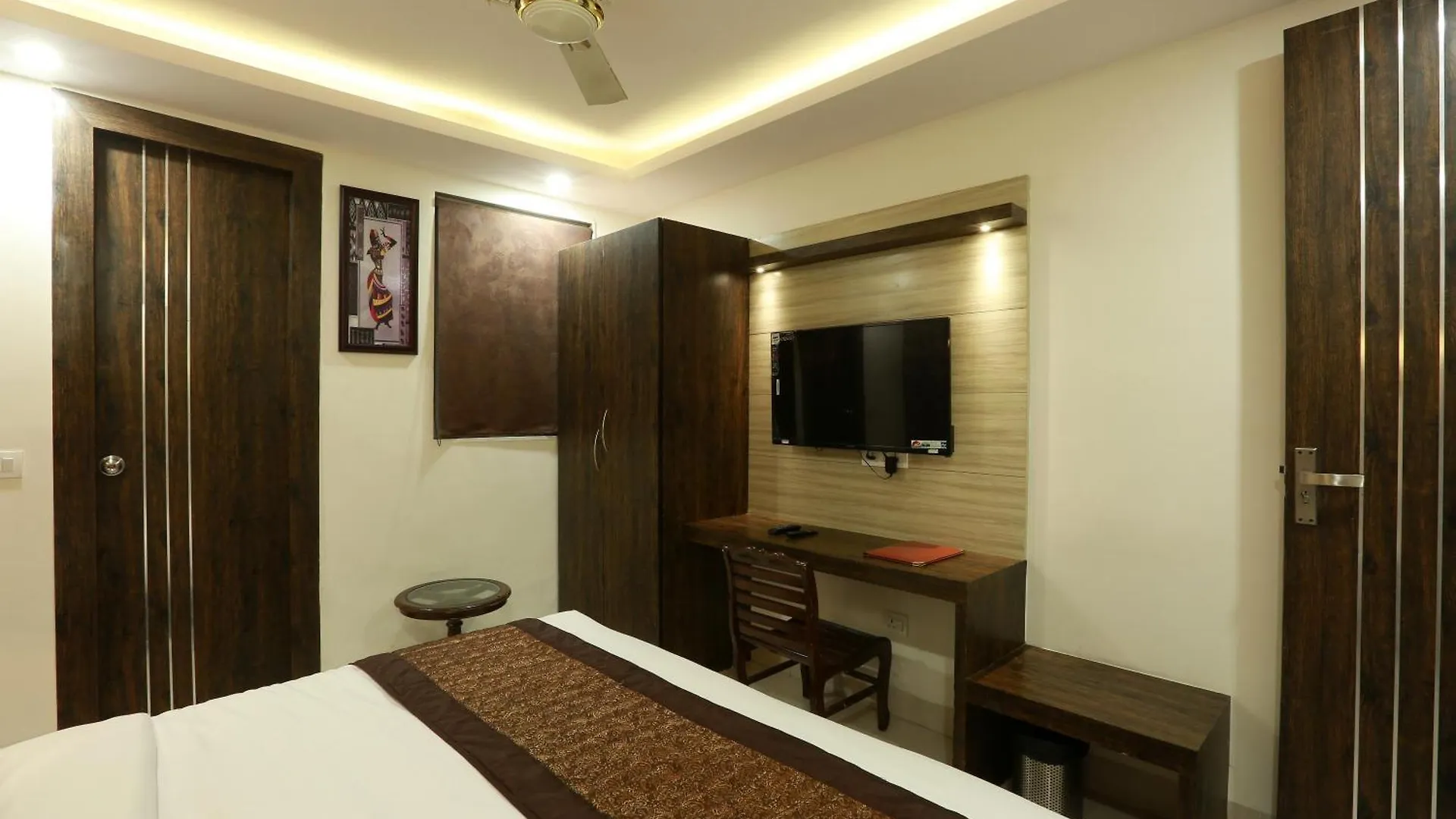 Airport Qualia Suites New Delhi