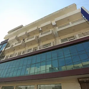 3* Hotel O Lakshya